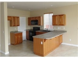 Building Photo - Charming 4 Bedroom Home Puyallup South Hill