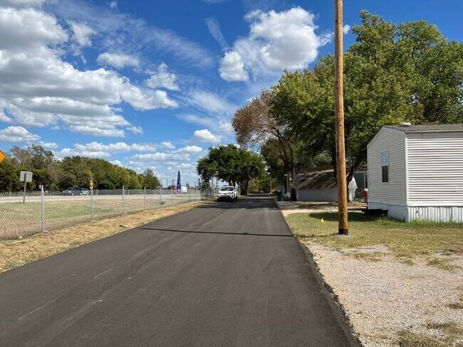Building Photo - 15301 US-54
