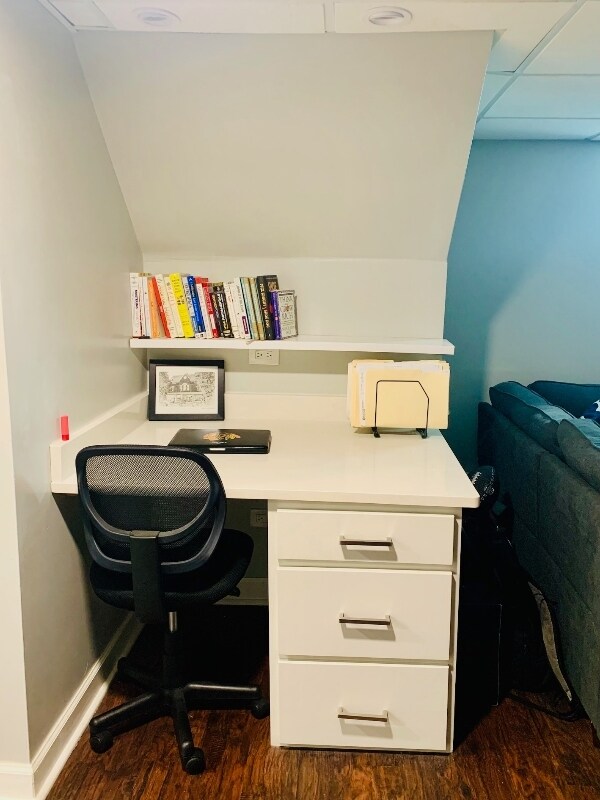 Foto del edificio - 7441 West Isham Ave