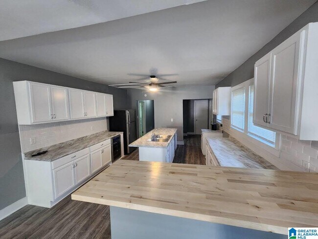 Foto del edificio - 5517 Ave I