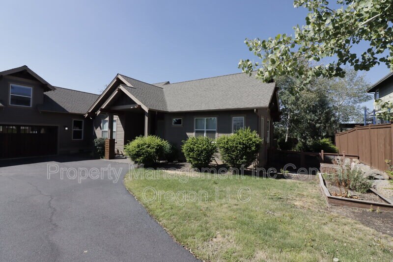 Foto principal - 19411 W Campbell Rd