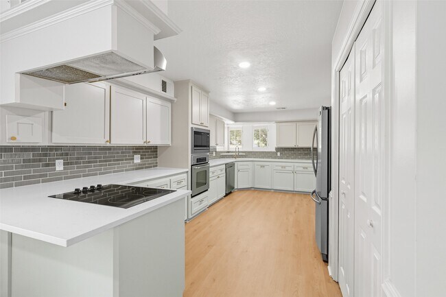 Building Photo - 19507 Evening Shades Ct