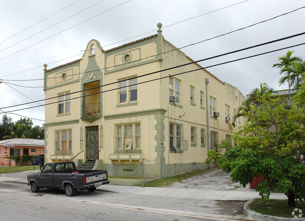 Foto del edificio - 1036 SW 5th St