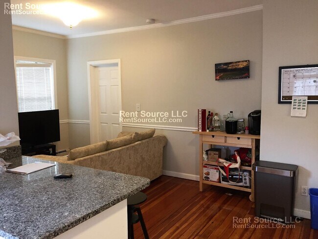 Foto del edificio - 519-521 Main St. Unit 1