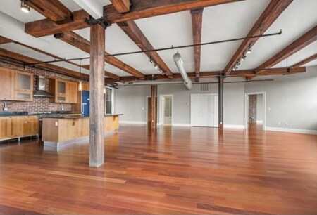 Building Photo - 129 N Washington St