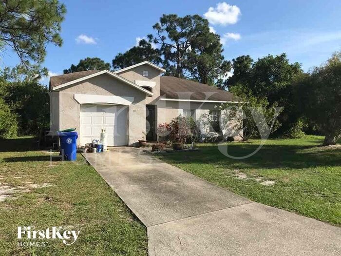 Foto principal - 114 Dahl Ave