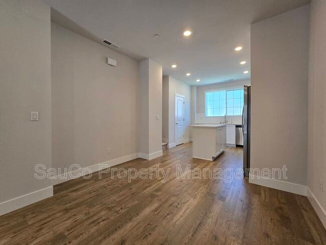 Building Photo - 16063 NW Pristine Ln