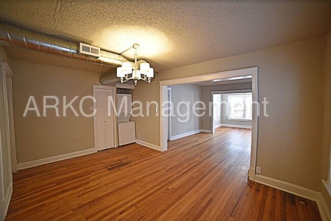Building Photo - 4025 Harrison St