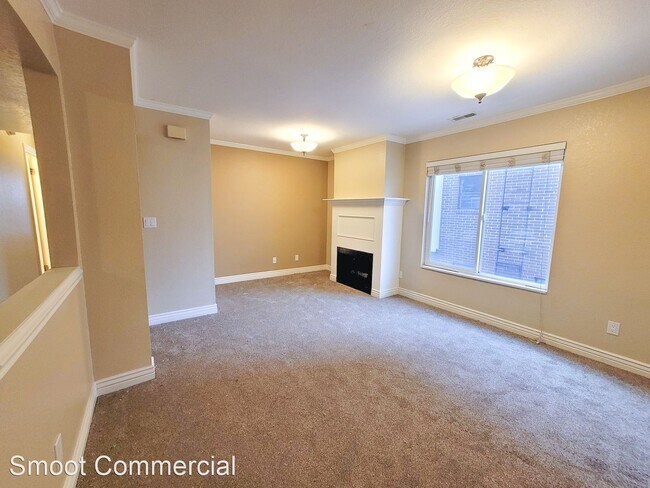 Building Photo - 2 br, 1 bath House - 166 West 200 North #1