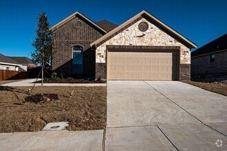Building Photo - 504 Lakeway Ln