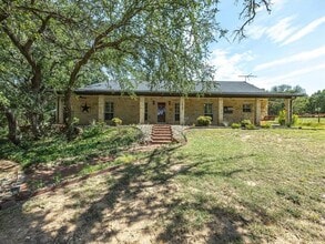 Building Photo - 1025 Burchbury Ln