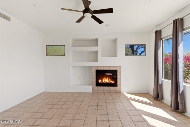 Foto del edificio - 9331 E Mark Ln