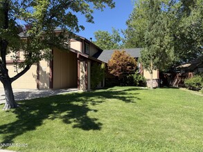 Building Photo - 1965 Woodtrail Dr