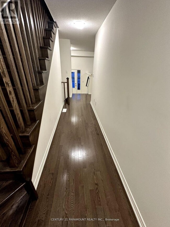 Building Photo - 532 Danks Ridge Dr