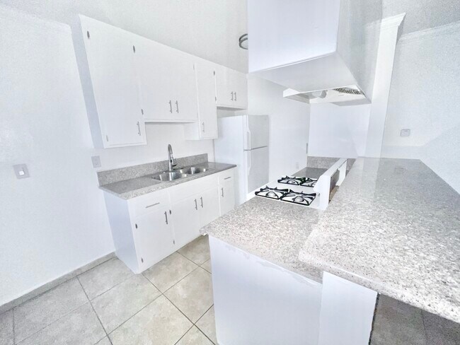 Building Photo - 12750 Venice Blvd