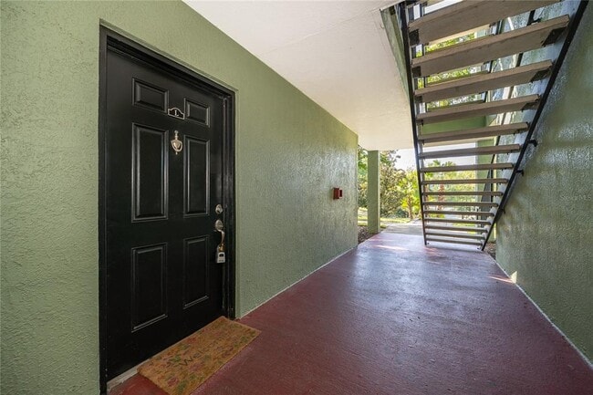 Building Photo - 2007 Dixie Belle Dr