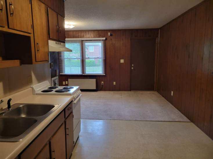 Building Photo - 807 N Buchanan Blvd
