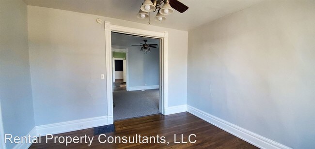 Foto del edificio - 718 Fairview Ave NE