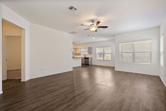 Foto del edificio - Come And See This 4bd/3ba Home Waiting For You In Liberty Hill!