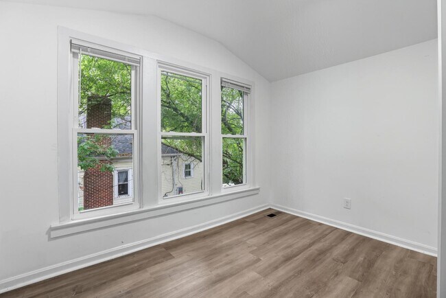 Foto del edificio - 3802 Parkwood St
