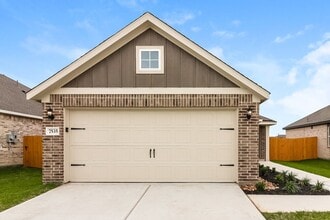 Building Photo - 7535 Tipton Meadow Way