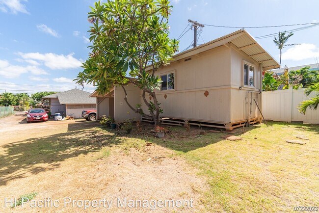 Building Photo - Studio, 1 bath House - 91-459 Ewa Beach Rd B