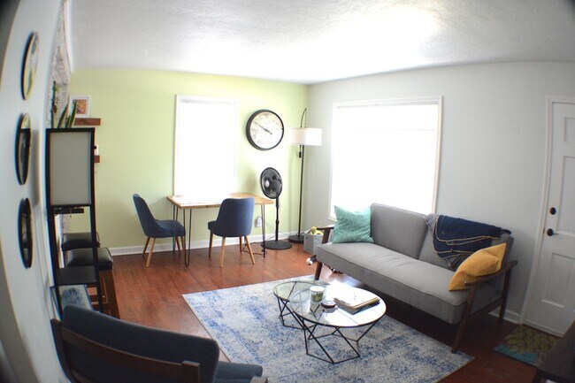 Building Photo - Bright, remodeled Sugarhouse Bungalow