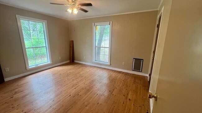 Foto del edificio - 22712 Creekwood Dr