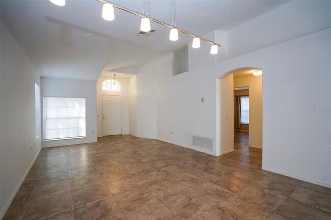 Foto del edificio - 5136 Sterling Manor Dr