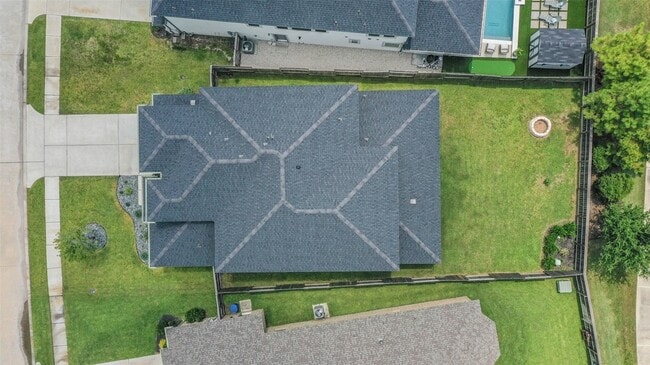Building Photo - 340 Cavil Barrier Ln