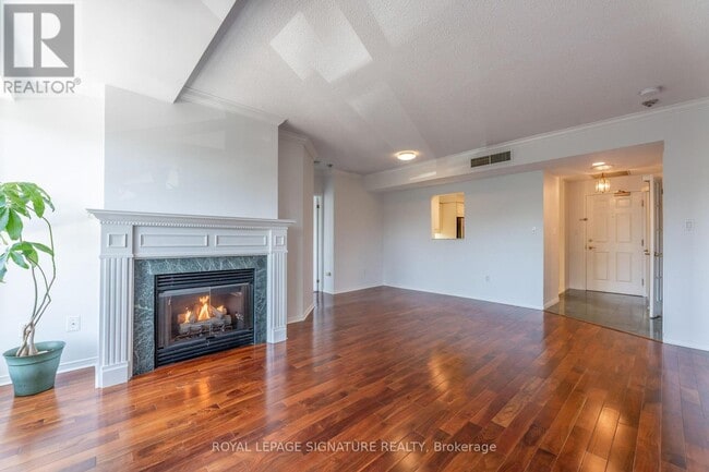 Building Photo - 1818 Bayview Ave