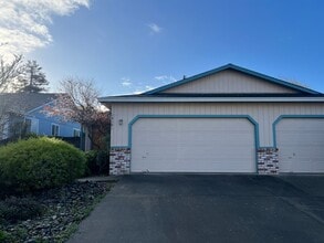 Building Photo - 1418 Merganser Dr