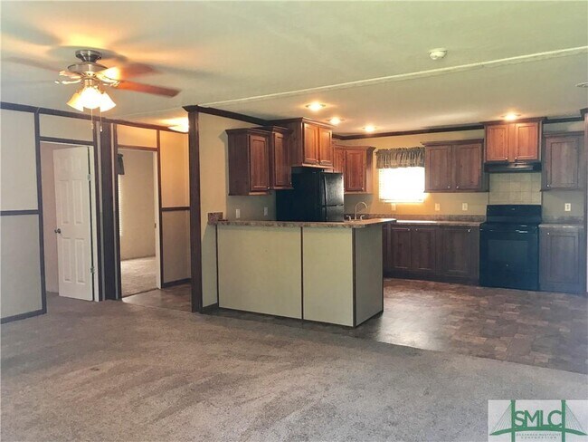 Building Photo - 28 Stubbs Ln