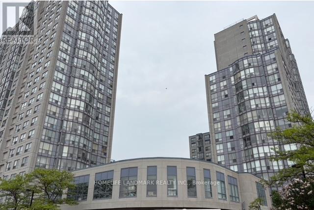 Photo principale - 2550-2550 Lawrence Ave E