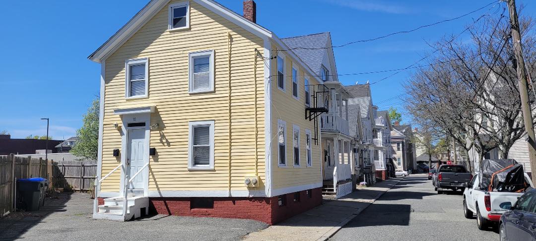 Primary Photo - 10 Winsor St