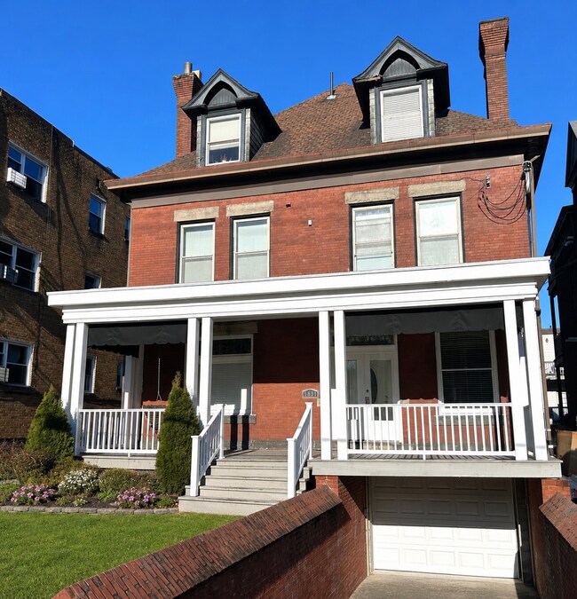 Foto del edificio - 5931 Walnut St