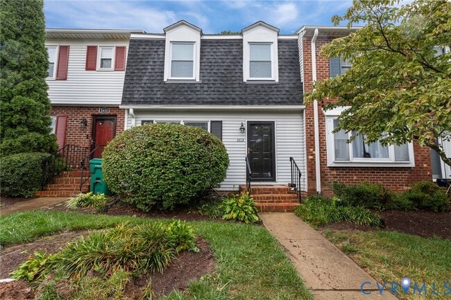 Building Photo - 2613 Chancer Dr