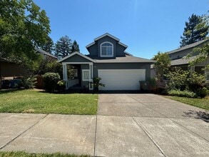 Building Photo - 5660 Raters Dr