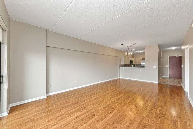 Building Photo - 6420 Double Eagle Dr