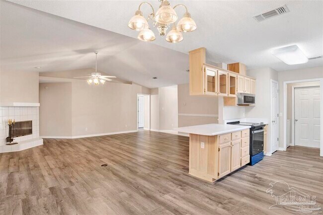 Foto del edificio - 6348 Summer Lakes Ln