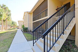 Building Photo - 5305 Summerlin Rd