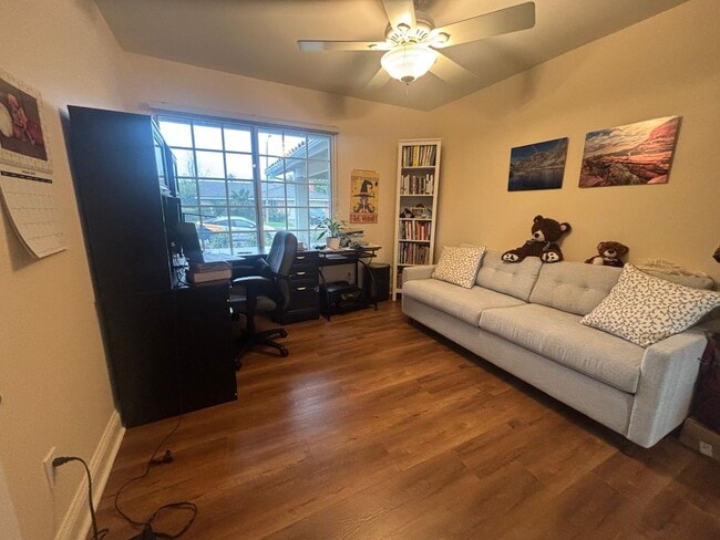 Building Photo - Stunning Single-Story 3-Bedroom Home with 3-Car Garage and Community Pool in Thousand Oaks!