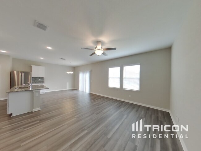 Building Photo - 7402 Boa Hollow San Antonio TX