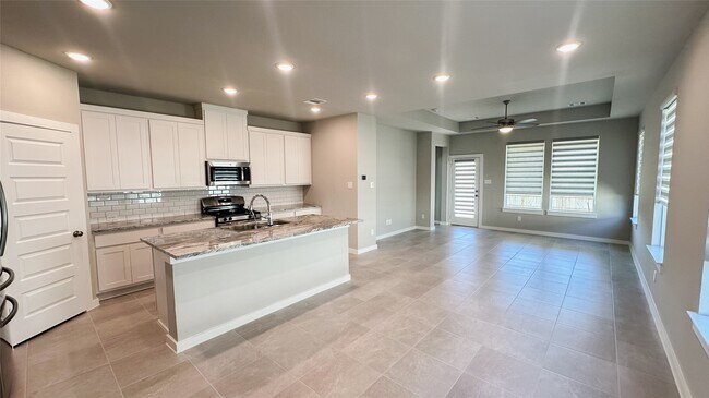 Foto del edificio - 2805 Bluebonnet Ridge Dr