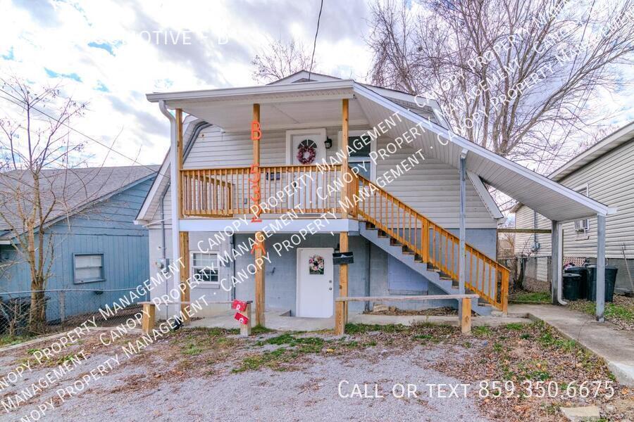 Foto principal - 532 Locomotive-B