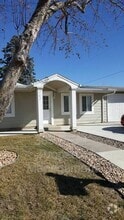 Building Photo - 242 16th Ave