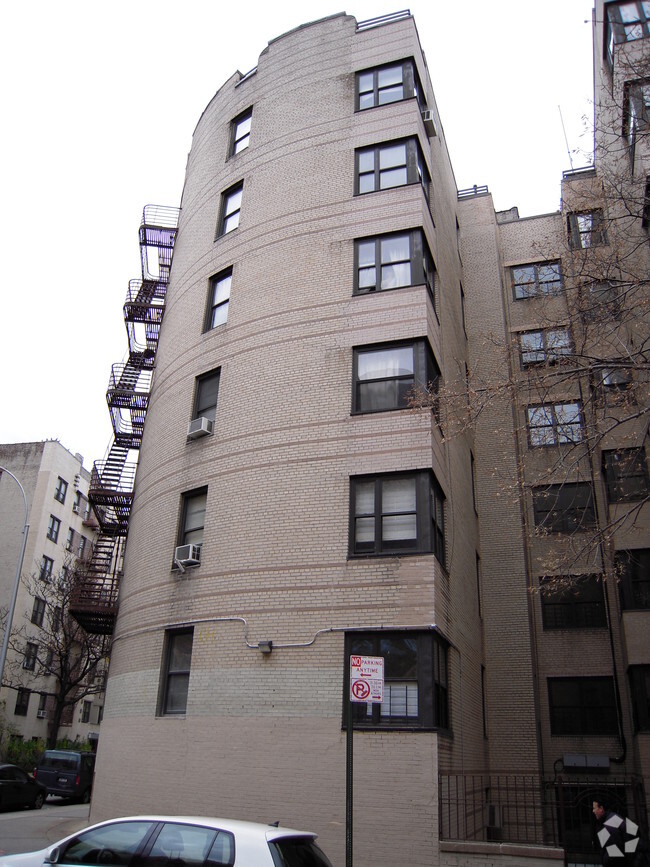 Foto del edificio - 725 West 184th Street