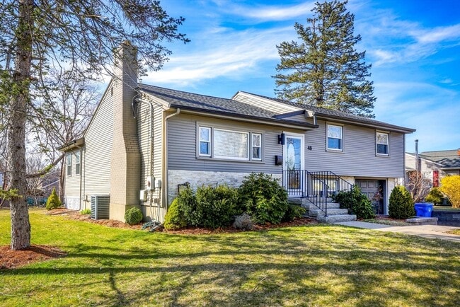 Building Photo - 48 Graymore Rd