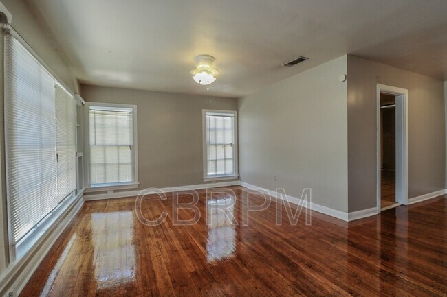 Foto del edificio - 2406 30th St