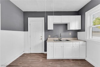 Building Photo - 414 E 147th St